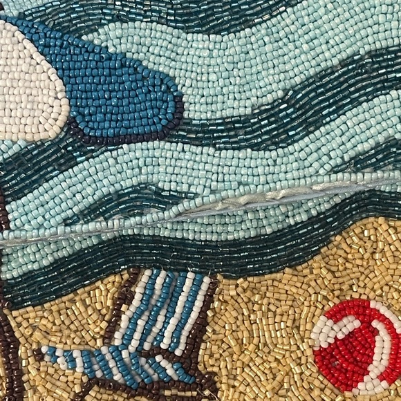 Sol and Mer Viral Blue Waves Beaded Beach Chairs Bag with Umbrella and Sand - Picture 4 of 16